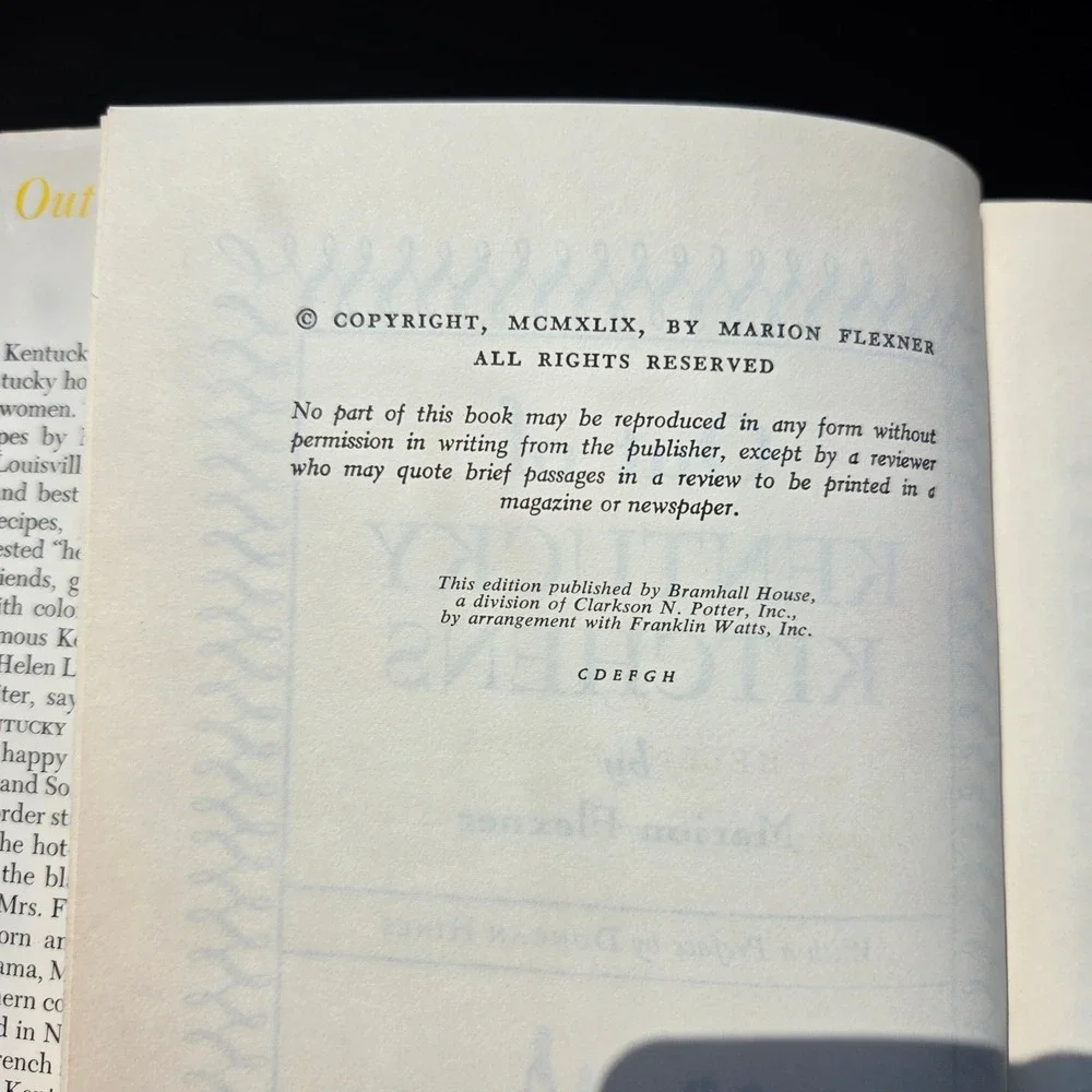 Out of Kentucky Kitchens Marion Flexner Bramhall House Hardcover Cookbook